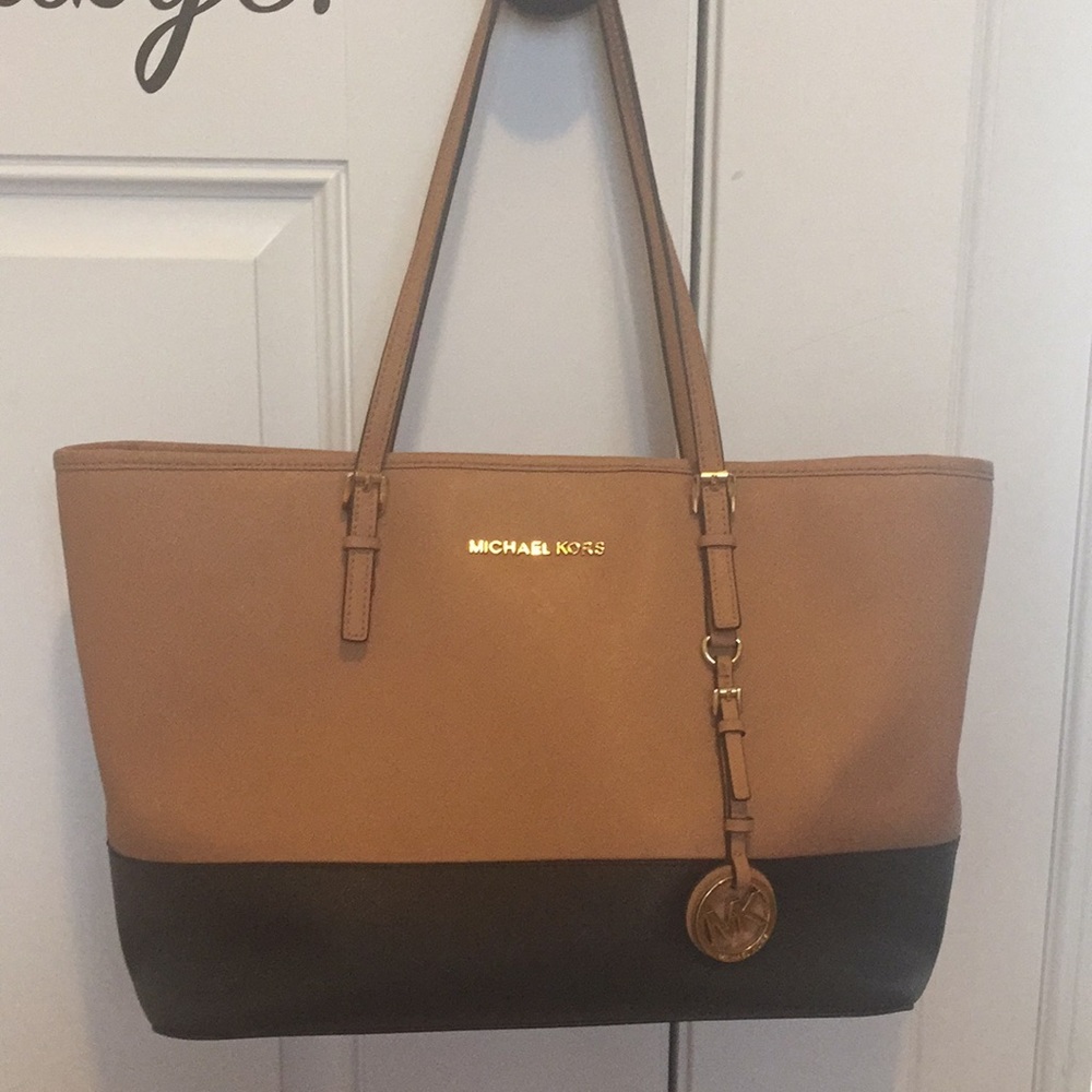 Michael Kors purse